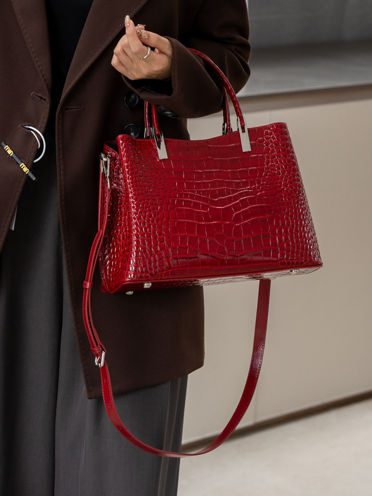 Aidrani – damska torba typu to – Leatherwork Designs recenzja i cena